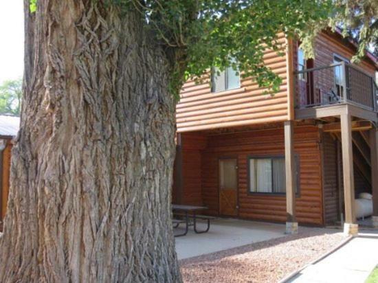 Austin'S Chuckwagon Motel Торри Экстерьер фото